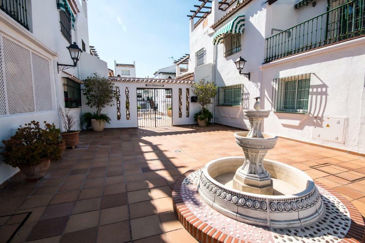Puerto De La Duquesa Beach Apartment Castillo de Sabinillas Exterior foto